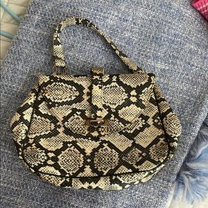 Elegant Snakeskin Patterned Handbag